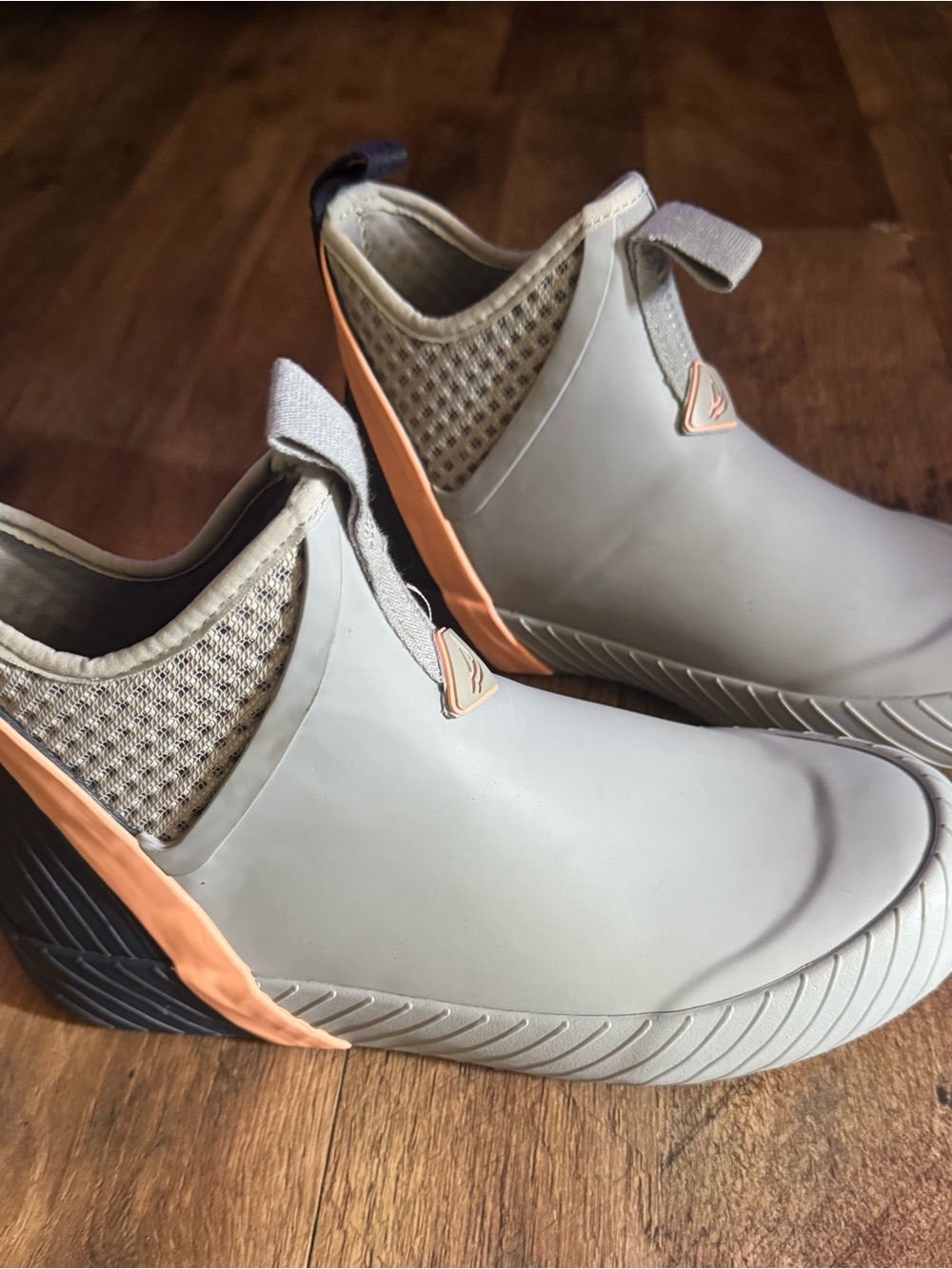 Sperry Women's Slip-On Ankle Rain Boots - Light Gray with Peach Accents